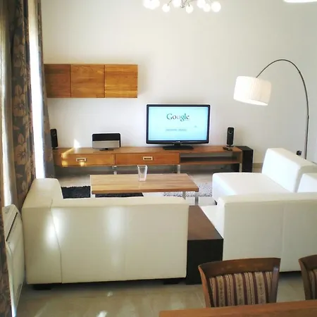 Franjo Villa *