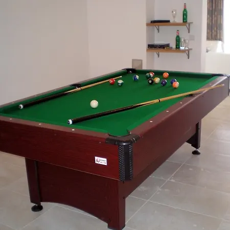 Franjo Villa *